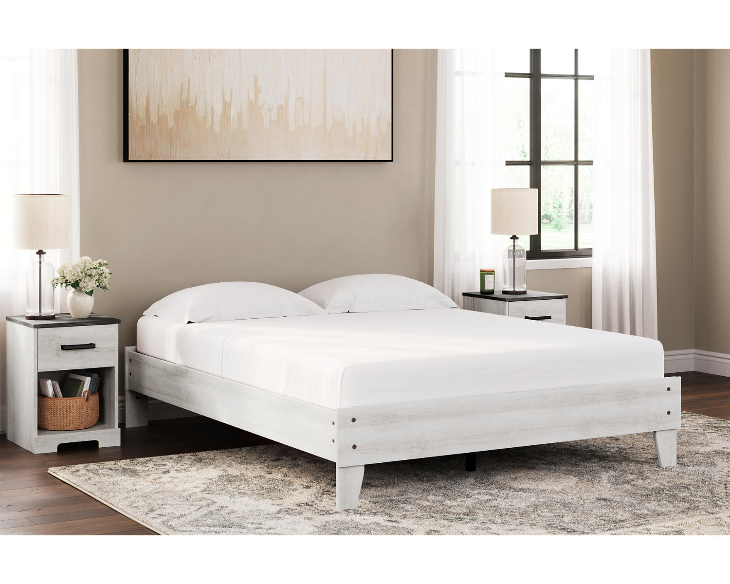 Shawburn Queen Platform Bed