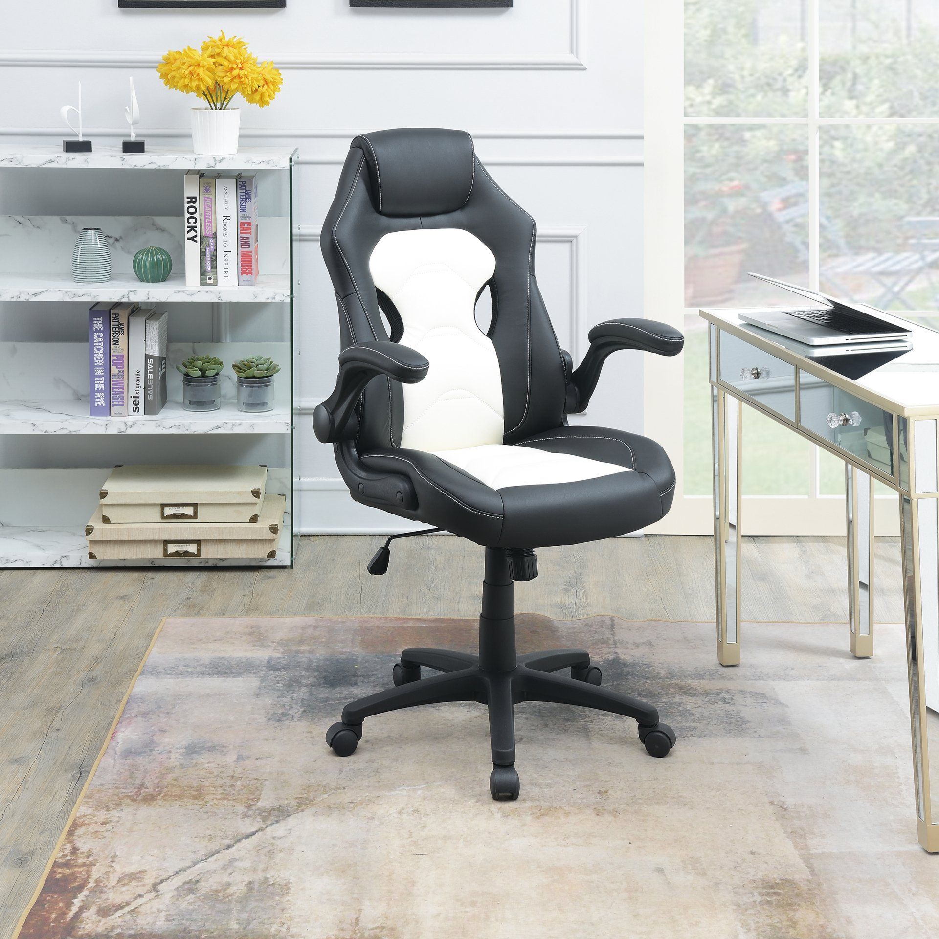 F1690 - OFFICE CHAIR/Faux Leather