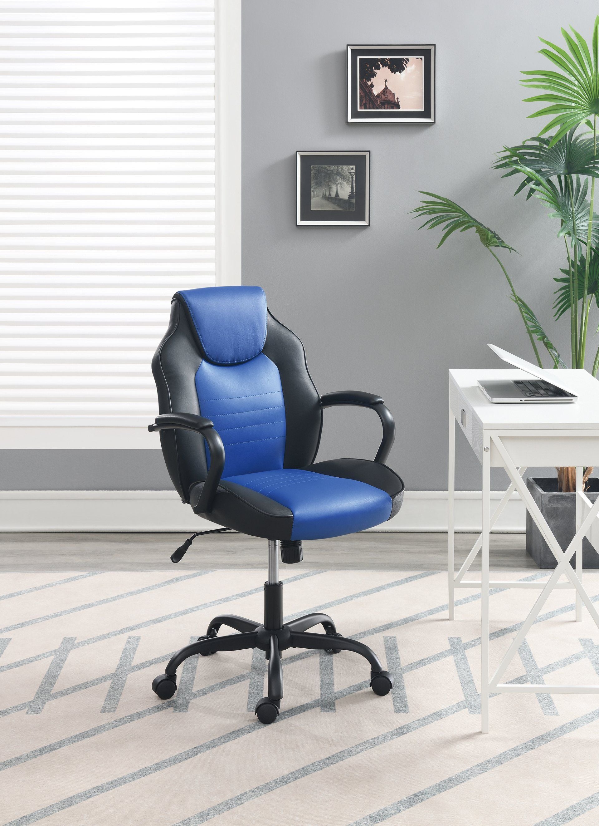 F1698 - OFFICE CHAIR/Faux Leather