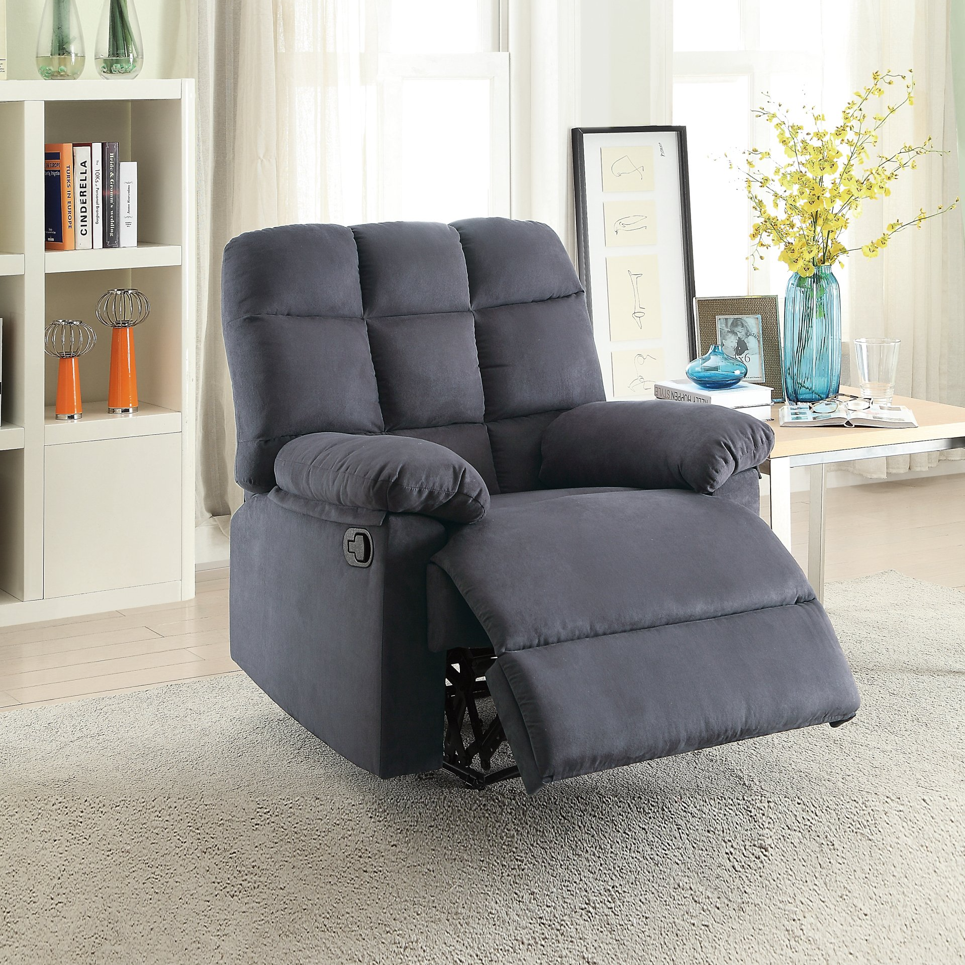 F6621 - Recliner