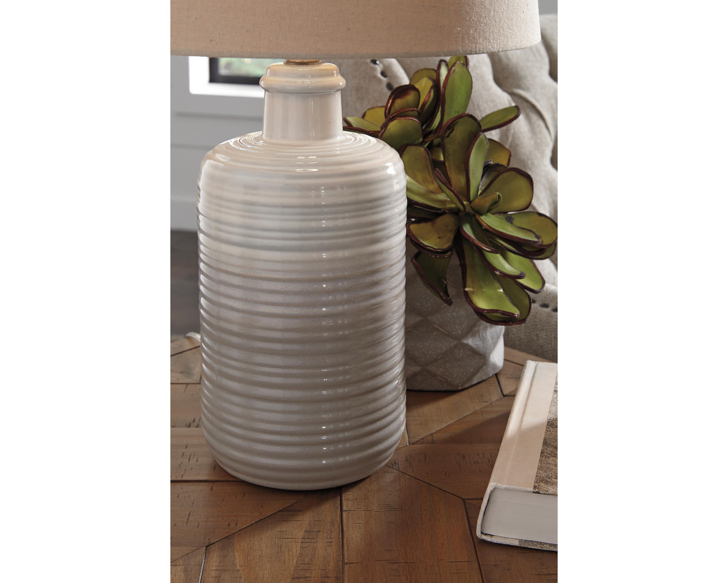 Marnina Table Lamp (Set of 2)