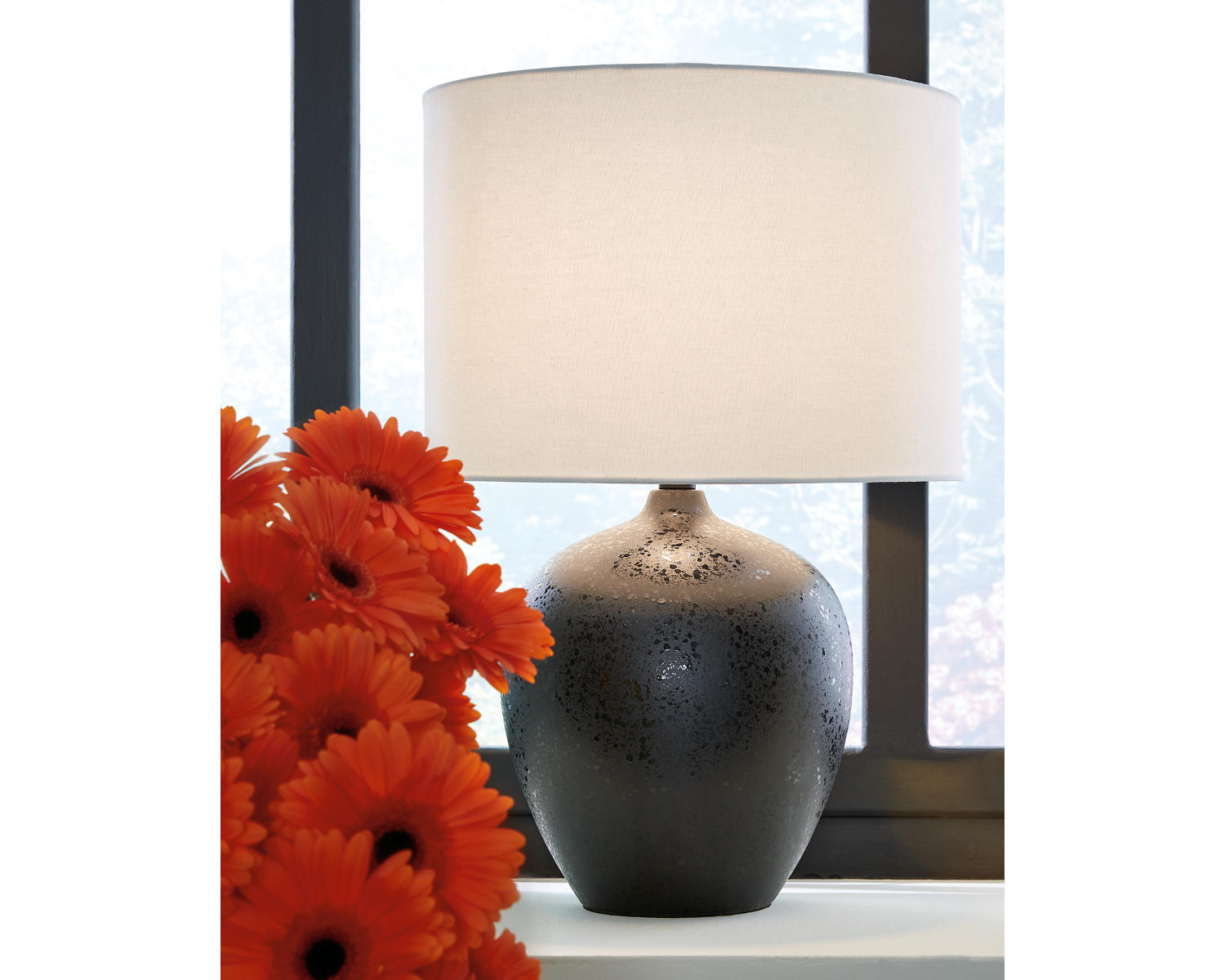 Ladstow Table Lamp (Set of 2)
