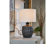 Ellisley Table Lamp (Set of 2)
