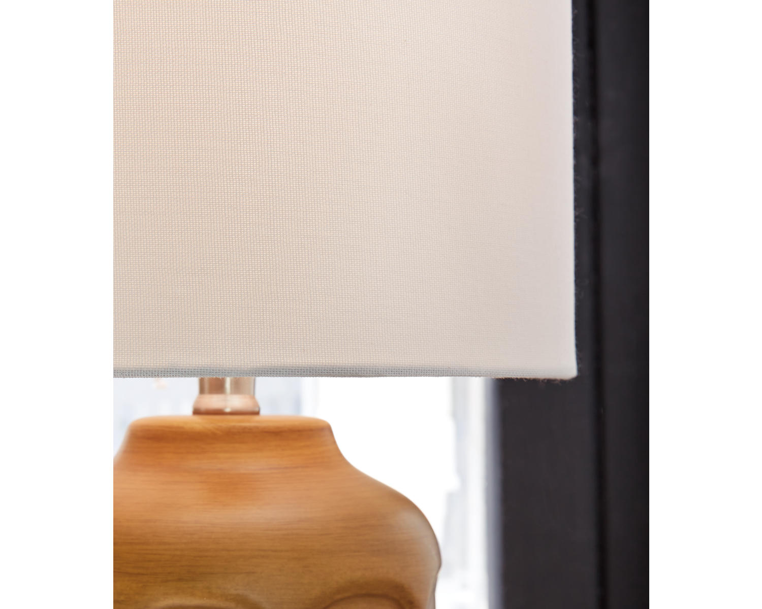 Gierburg Table Lamp