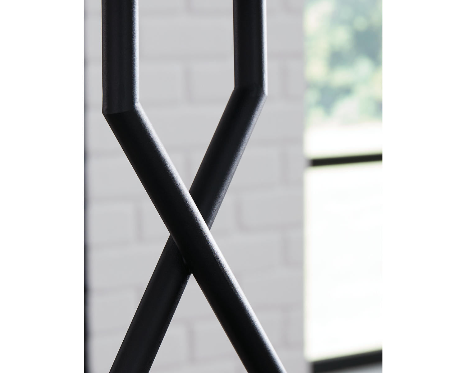 Brookthrone Table Lamp (Set of 2)