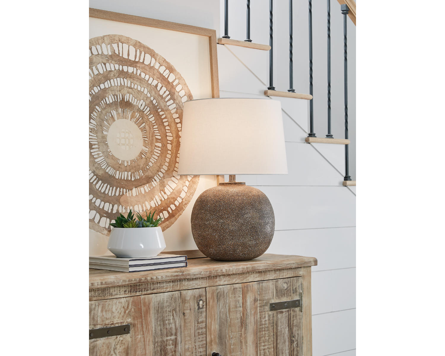 Neavesboro Table Lamp