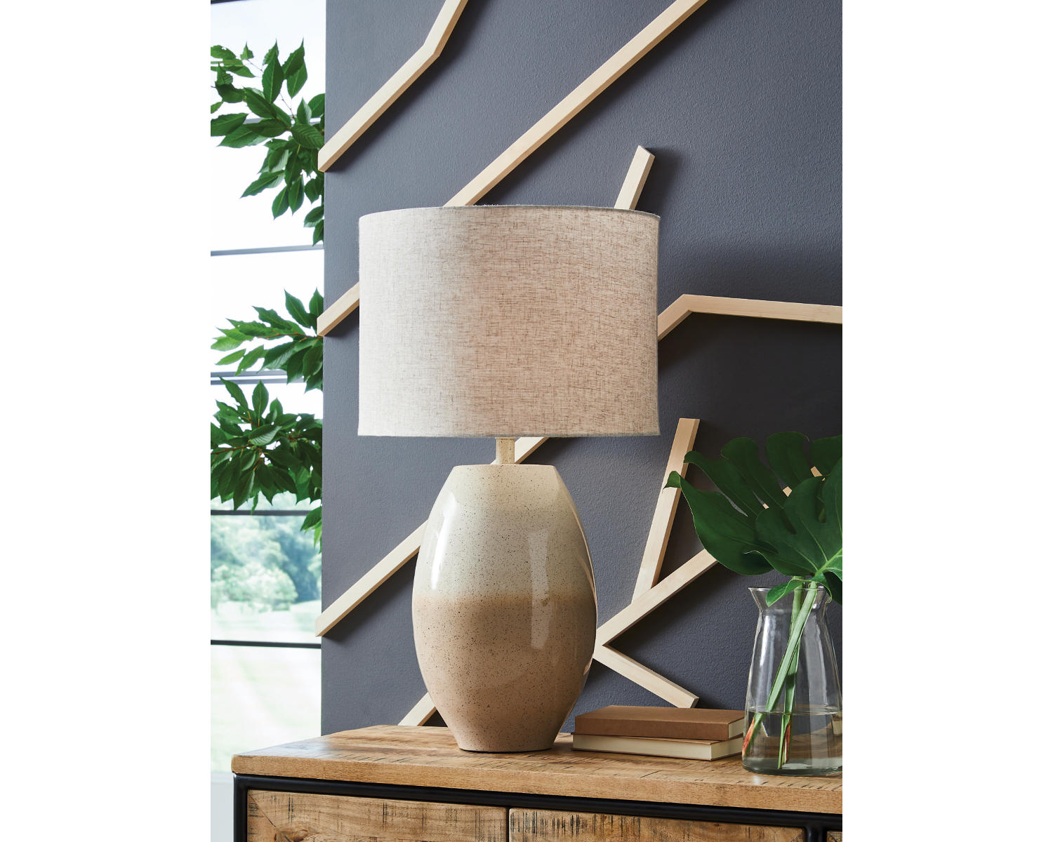 Linas Table Lamp