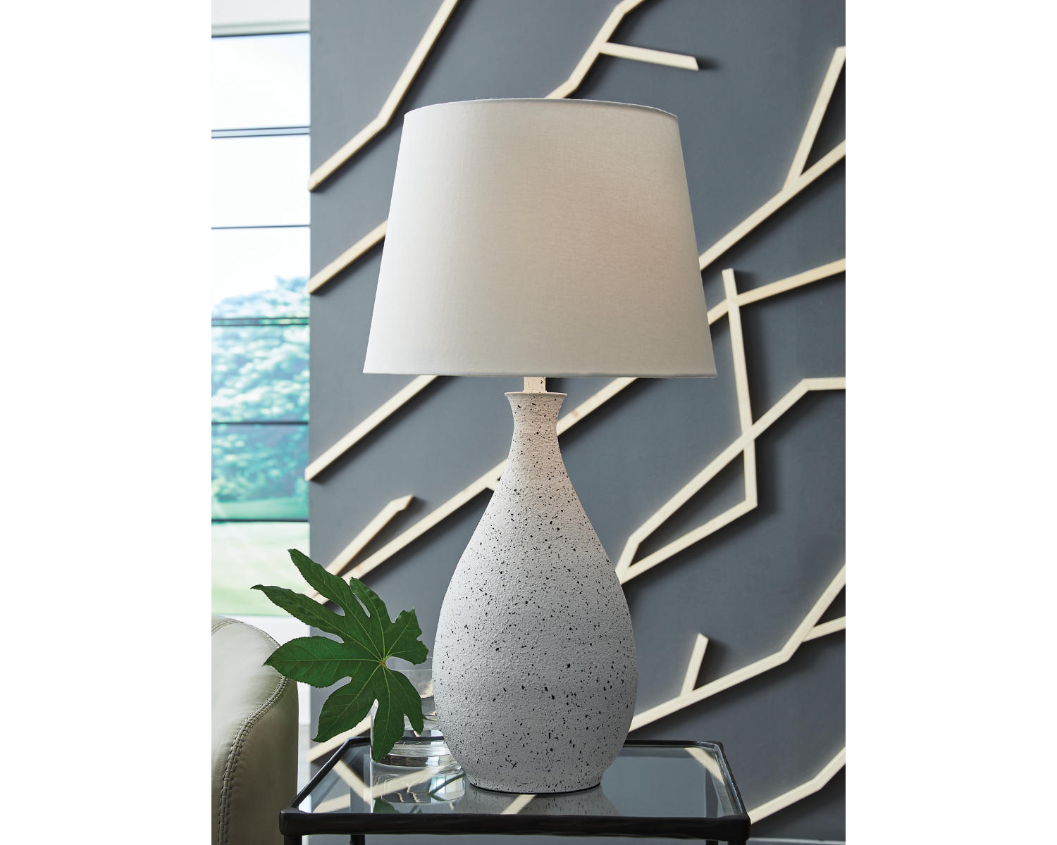Wyattford Table Lamp