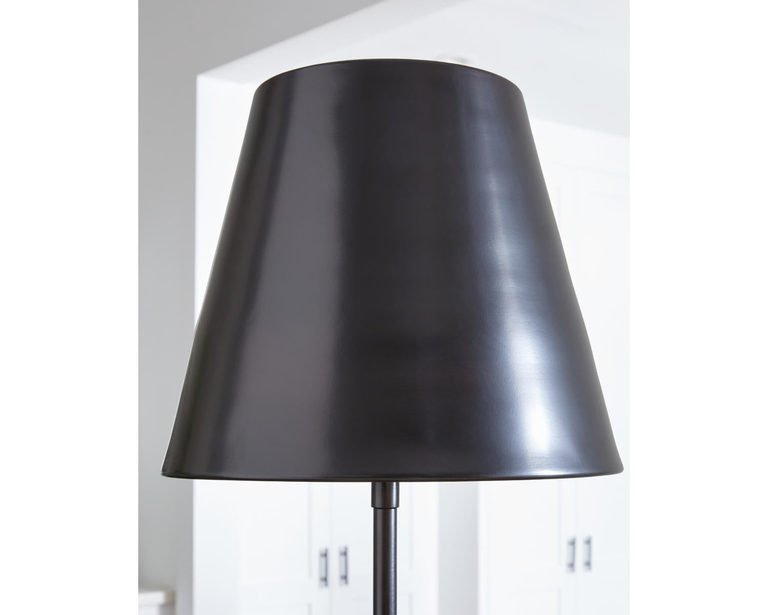 Wimner Floor Lamp