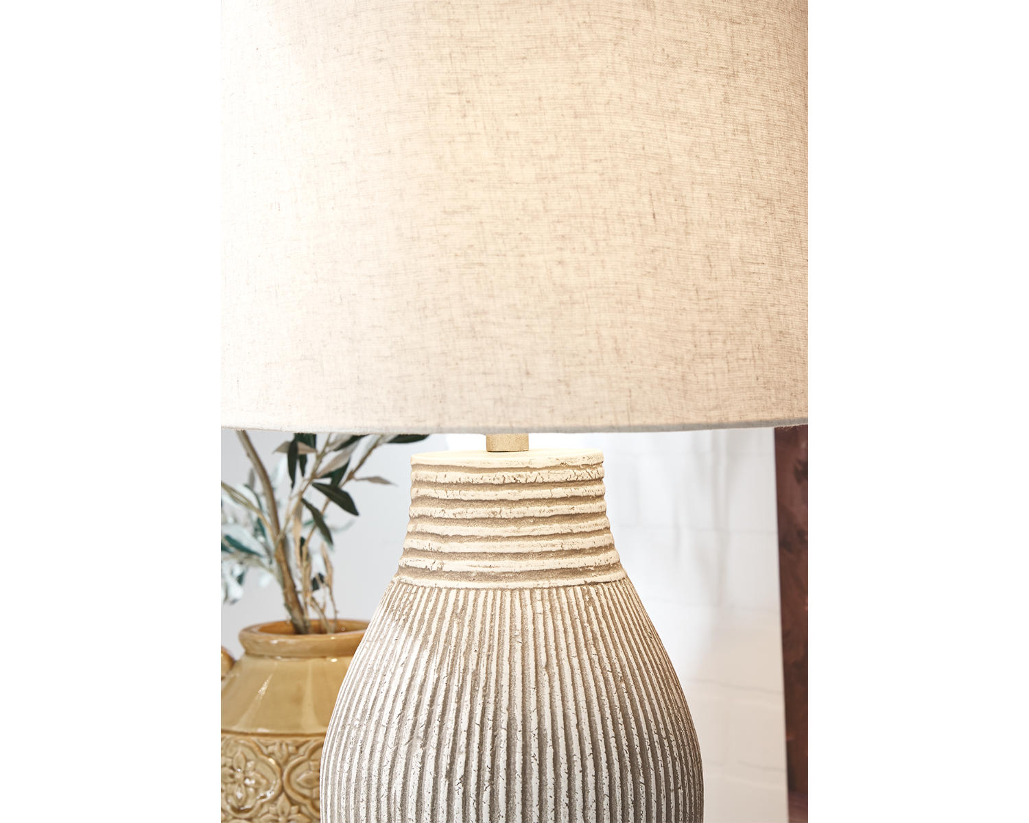 Layal Table Lamp
