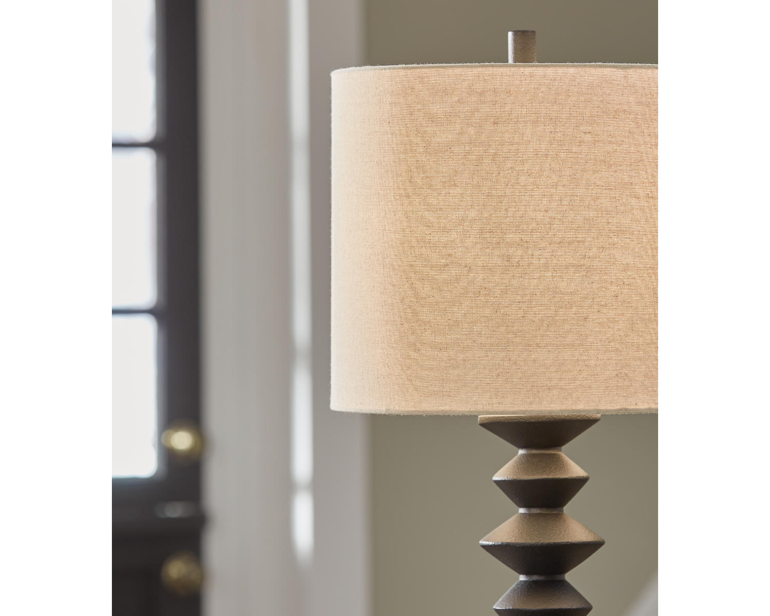 Luanndon Buffet Lamp