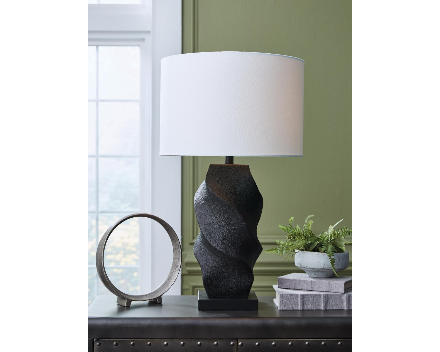 Amillion Table Lamp