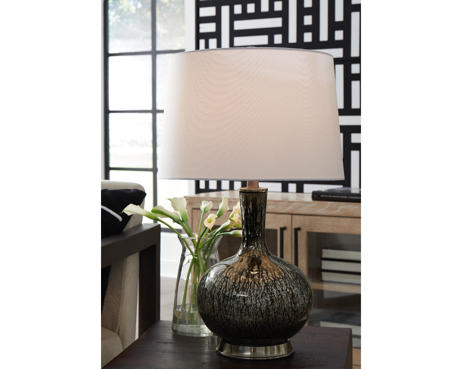 Tenslow Table Lamp (Set of 2)