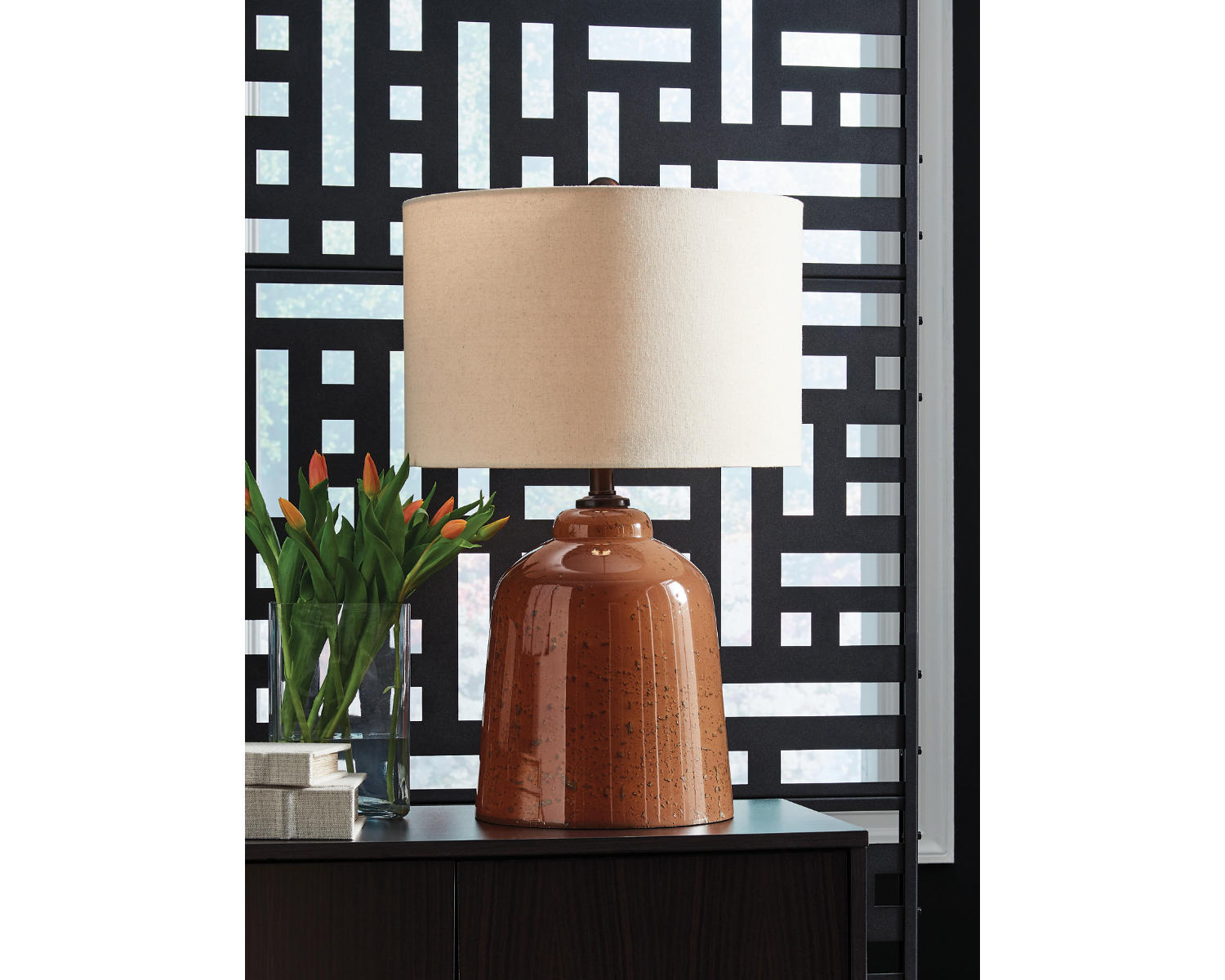 Aaleahya Table Lamp
