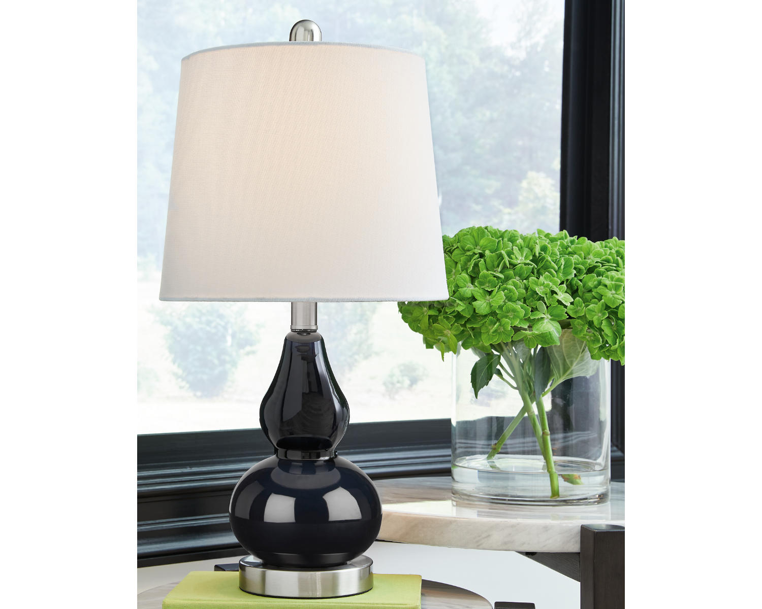 Makana Table Lamp