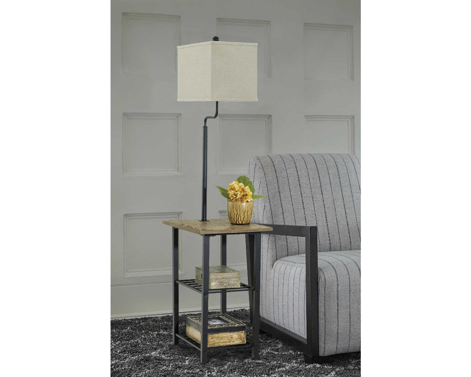 Shianne Floor Lamp