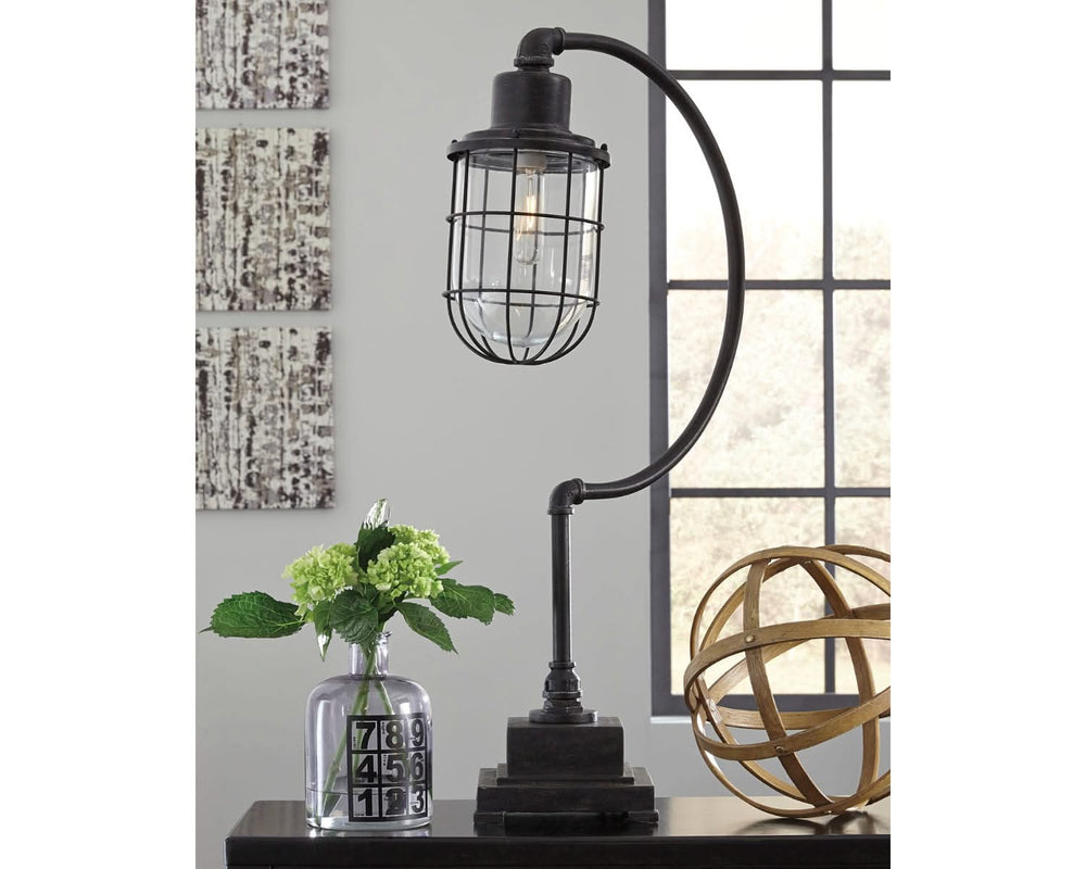 Jae Desk Lamp