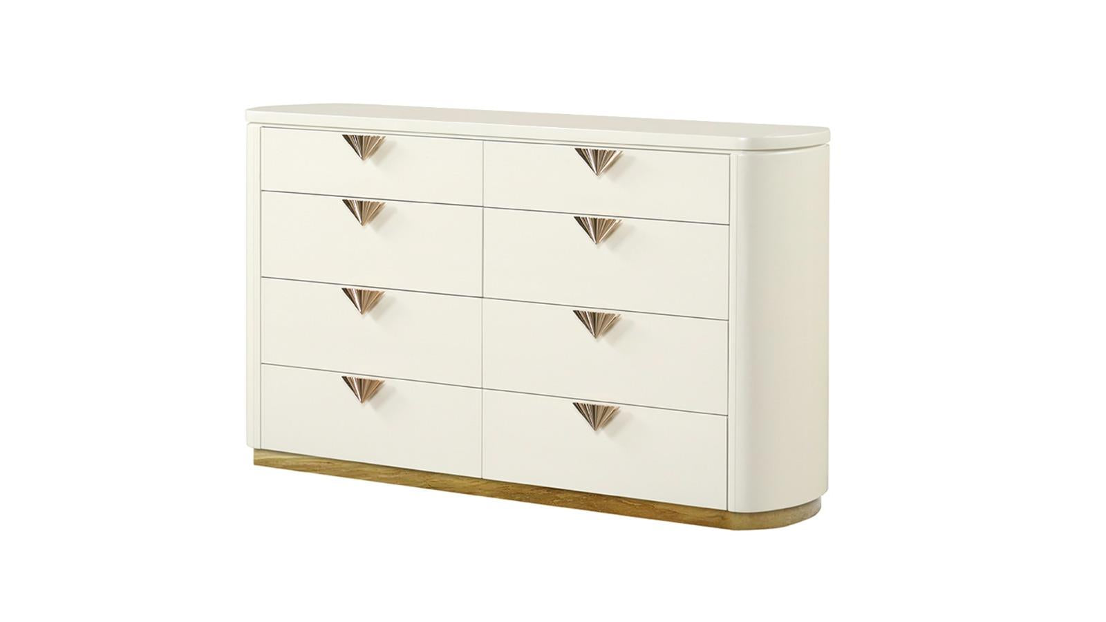 La Pierre Bedroom Set in Beige 5PC
