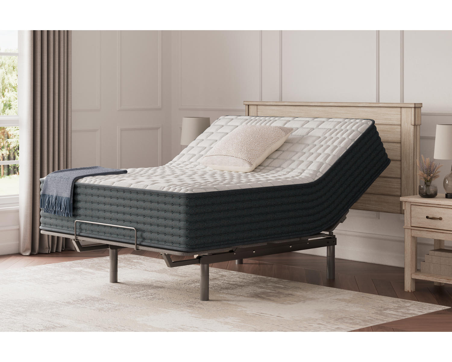 Hybrid 1300 Queen Mattress