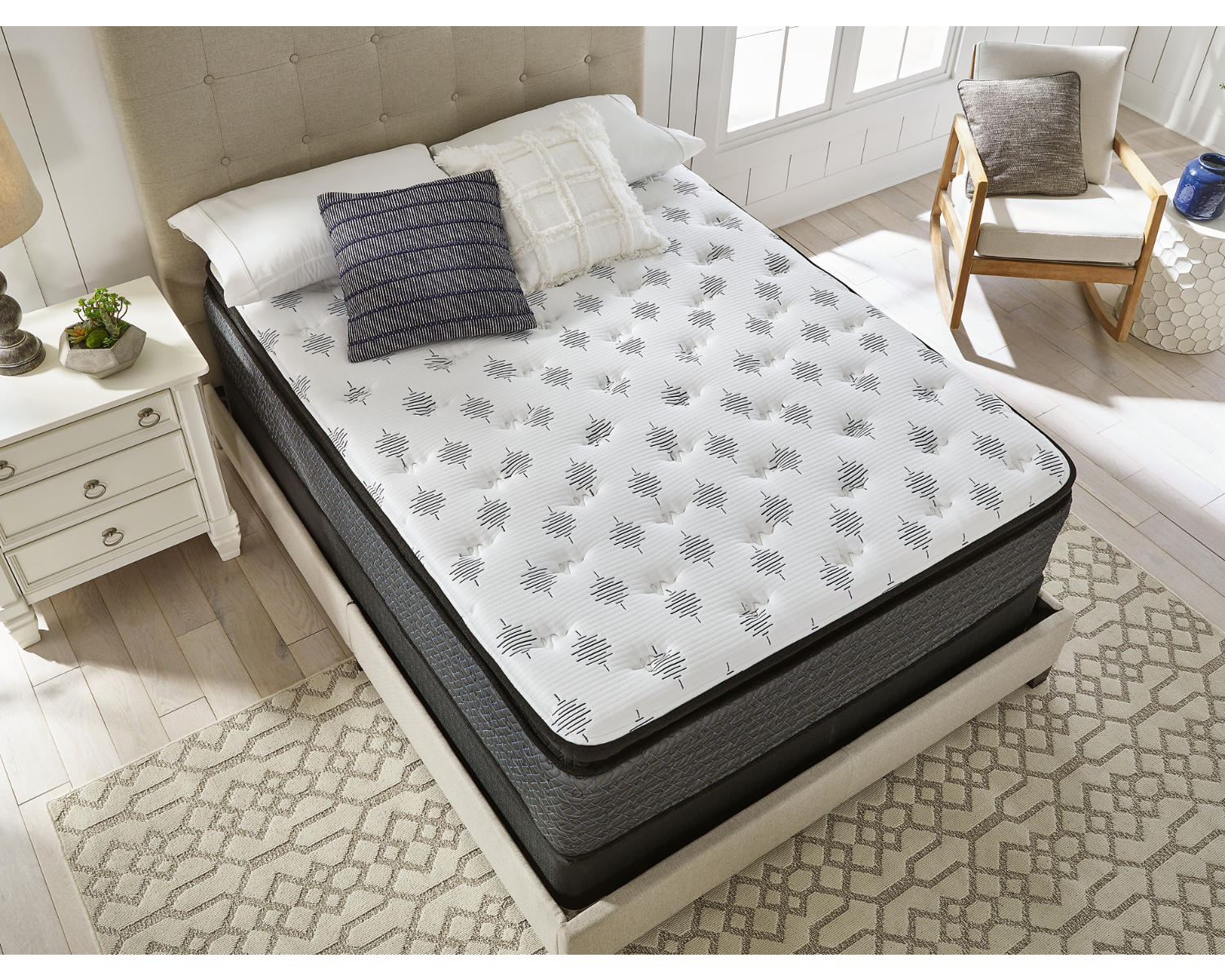 Ultra Luxury PT with Latex King Mattress