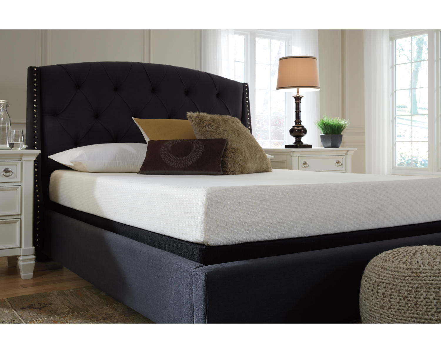 Chime 8 Inch Memory Foam Queen Mattress in a Box
