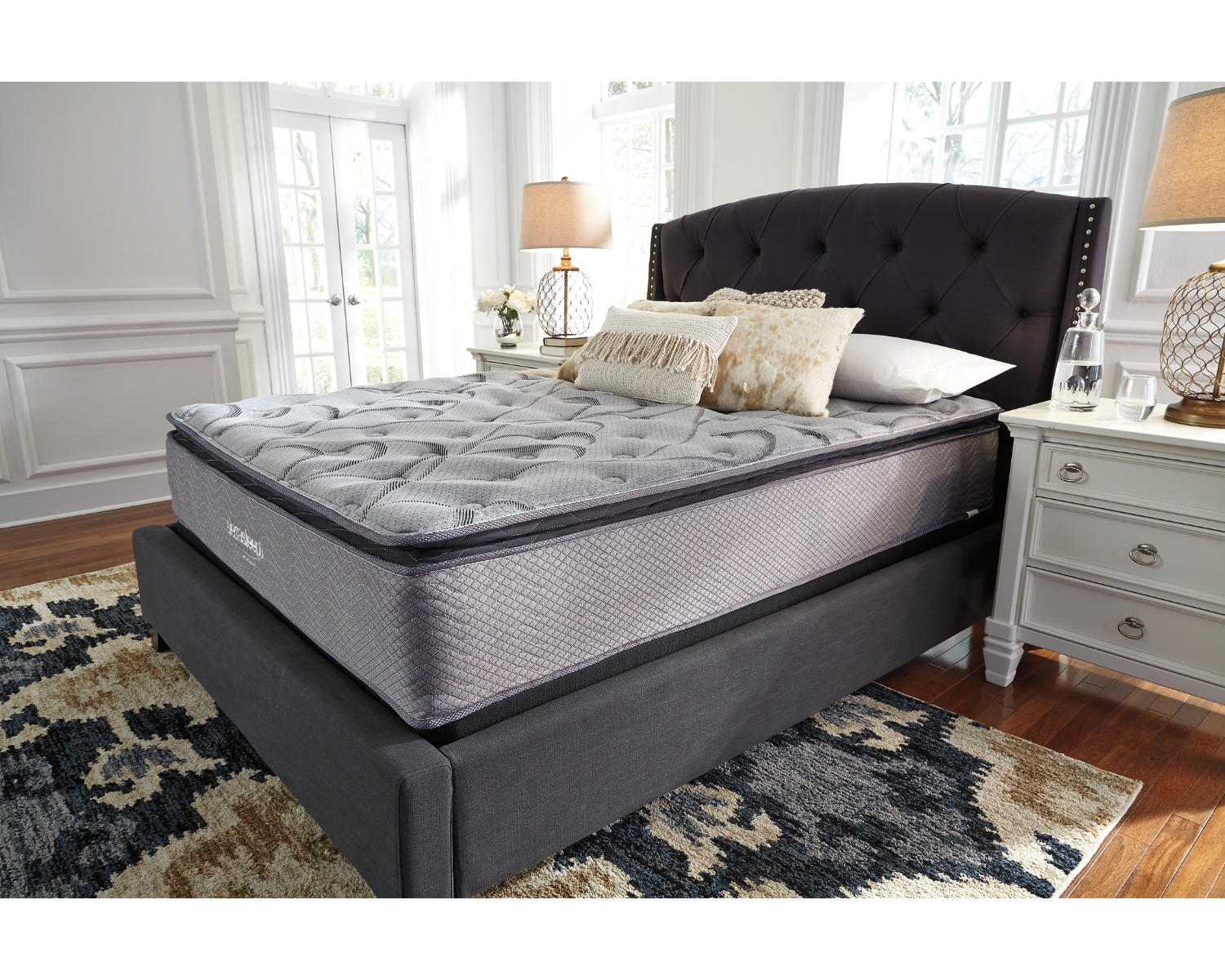 Curacao King Mattress and Adjustable Base