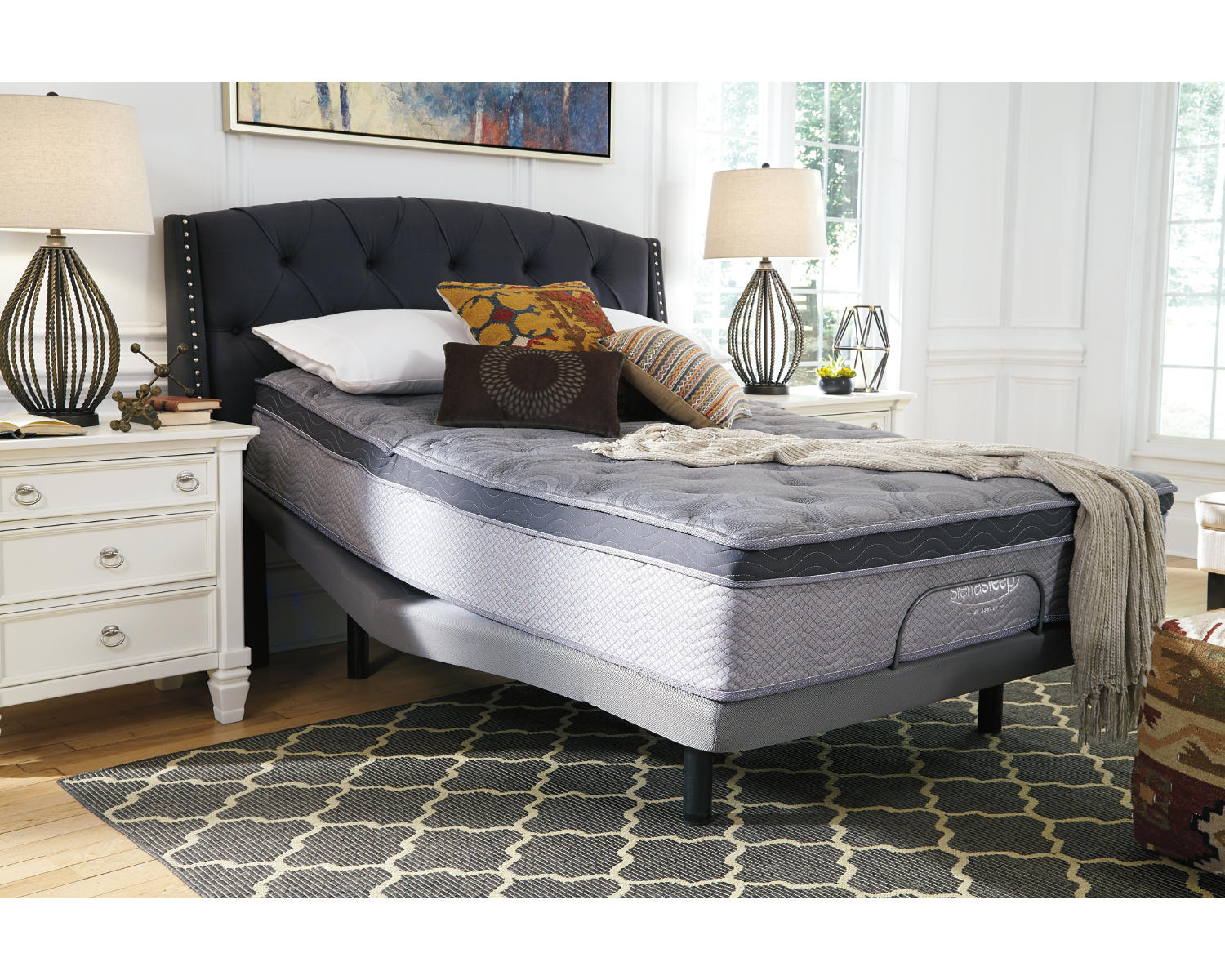Augusta King Mattress and Adjustable Base