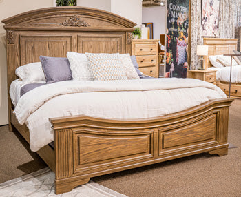 Maloreene King/California King Panel Footboard with Slats