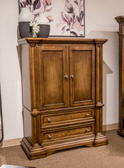 Frantanna Door Chest