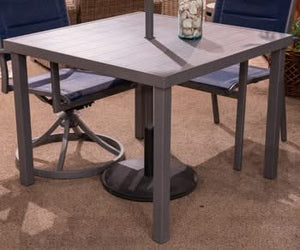 Mesa de comedor al aire libre Rocky Creek