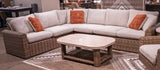 Loveseat de exterior Dolan Creek con brazos derecho e izquierdo, con cojín (juego de 2)