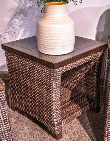 Mesa auxiliar para exteriores Monterey Point
