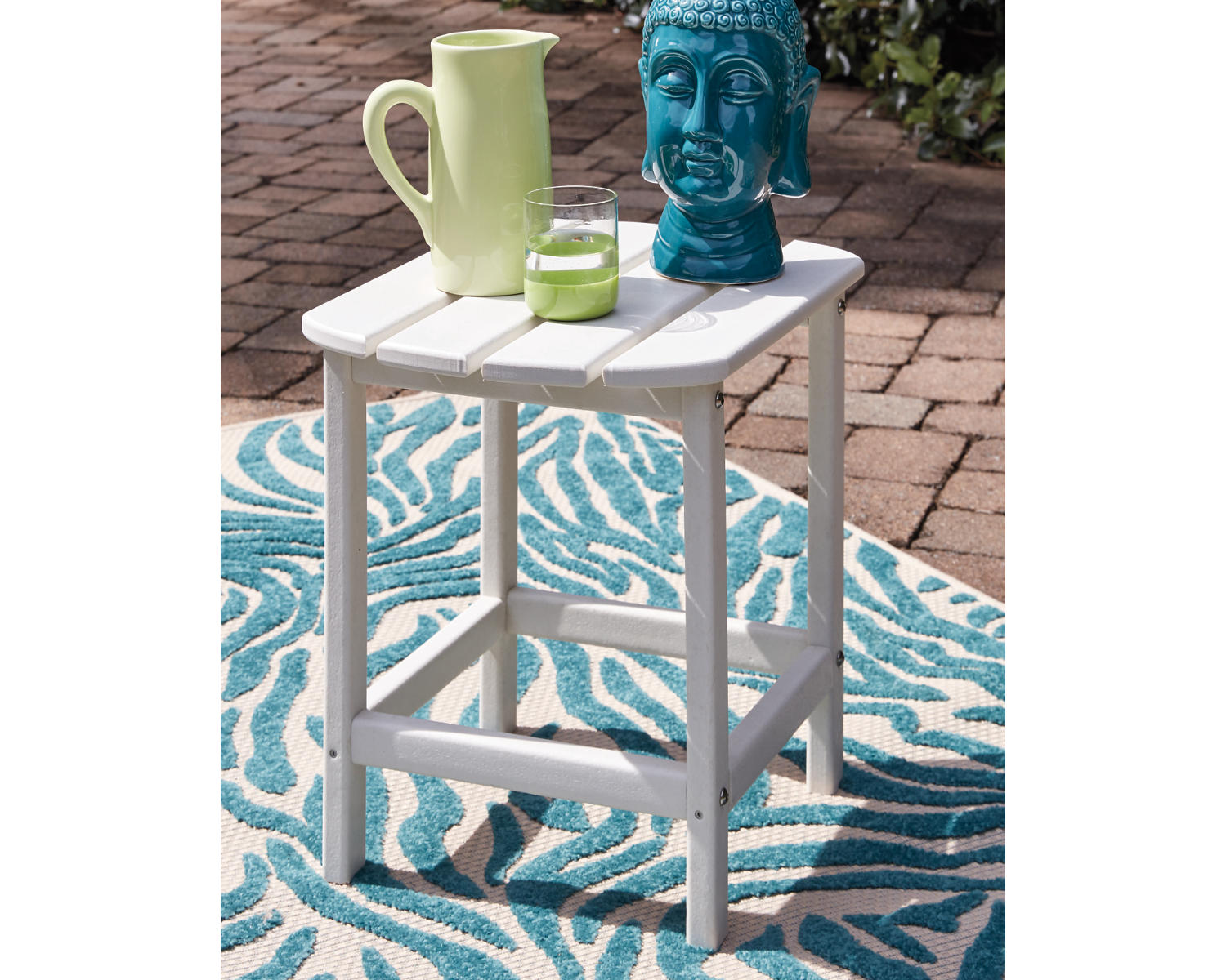 Sundown Treasure Adirondack Chair with End Table