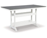 Mesa de comedor Transville para exteriores con altura de mostrador y 4 taburetes