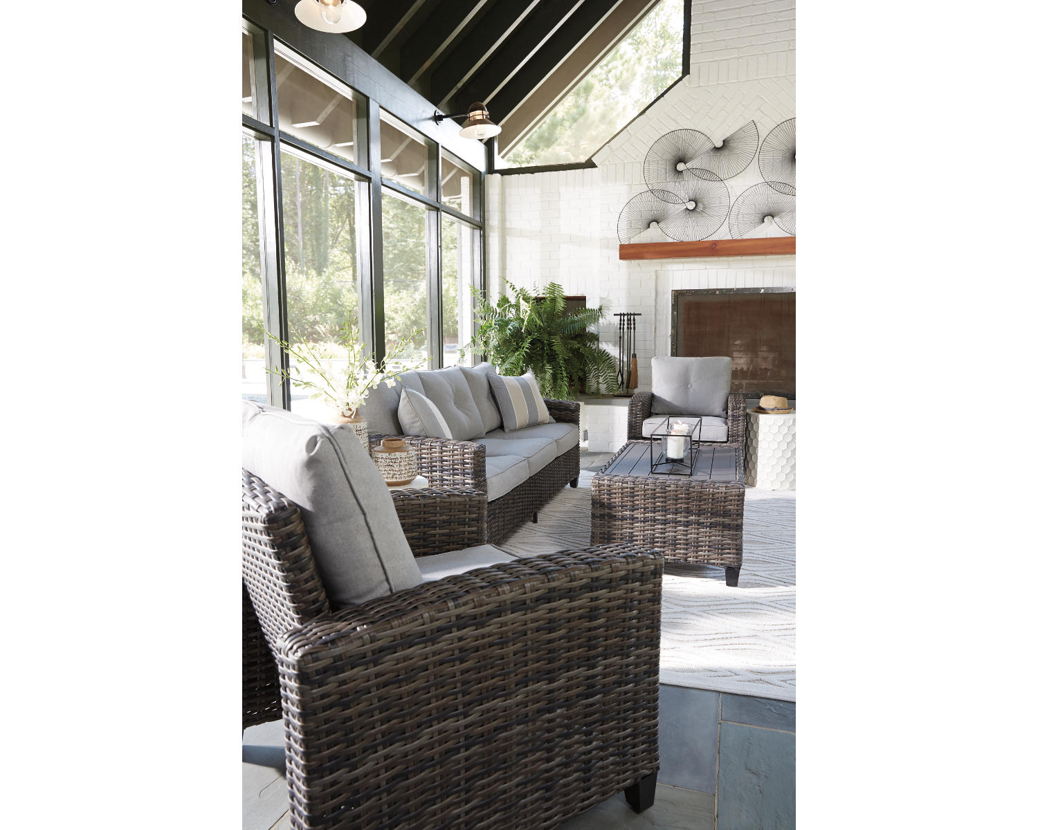 Cloverbrooke 4-Piece Outdoor Conversation Set