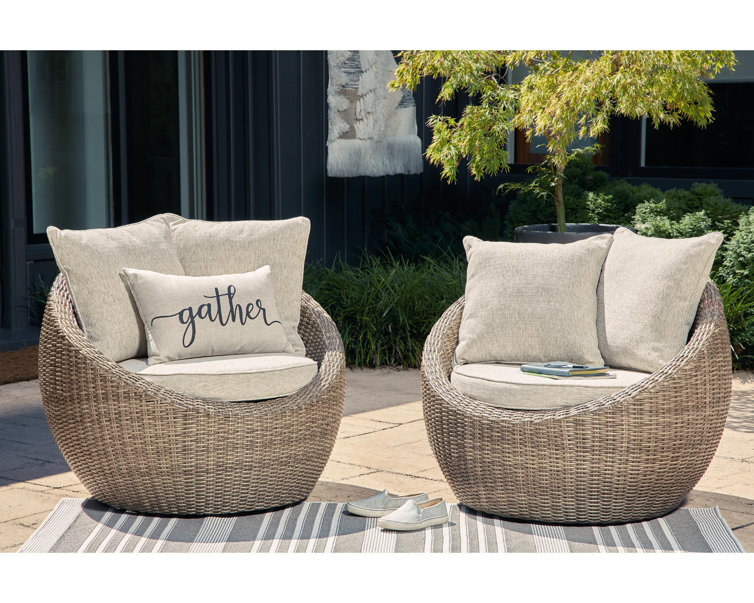 Danson Swivel Lounge with Cushion (Set of 2)