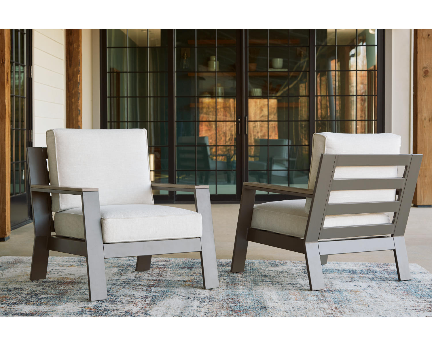Tropicava Outdoor Lounge Chair with Cushion
