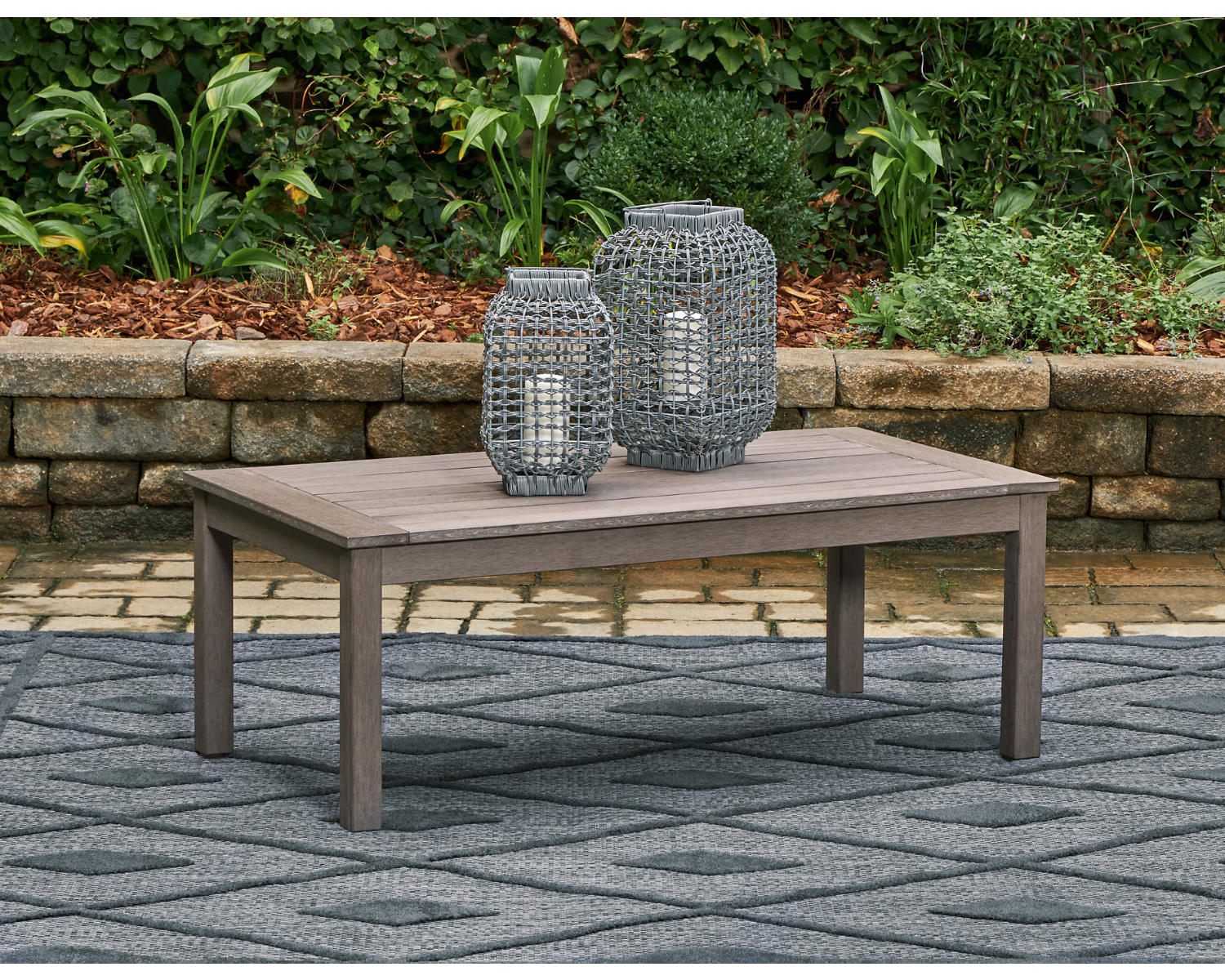 Hillside Barn Outdoor Coffee Table