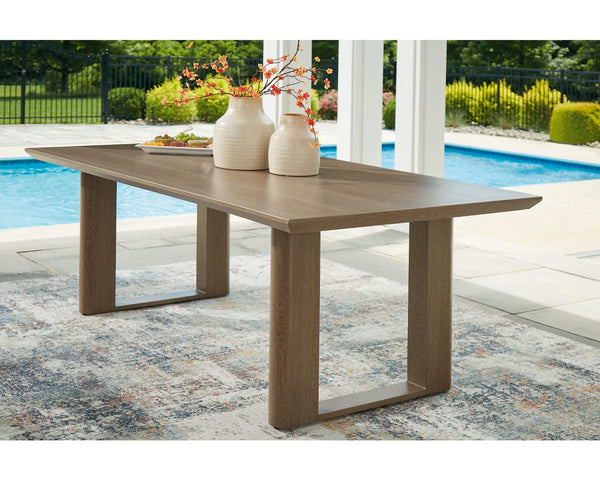 Mesa de comedor para exteriores Serene Bay