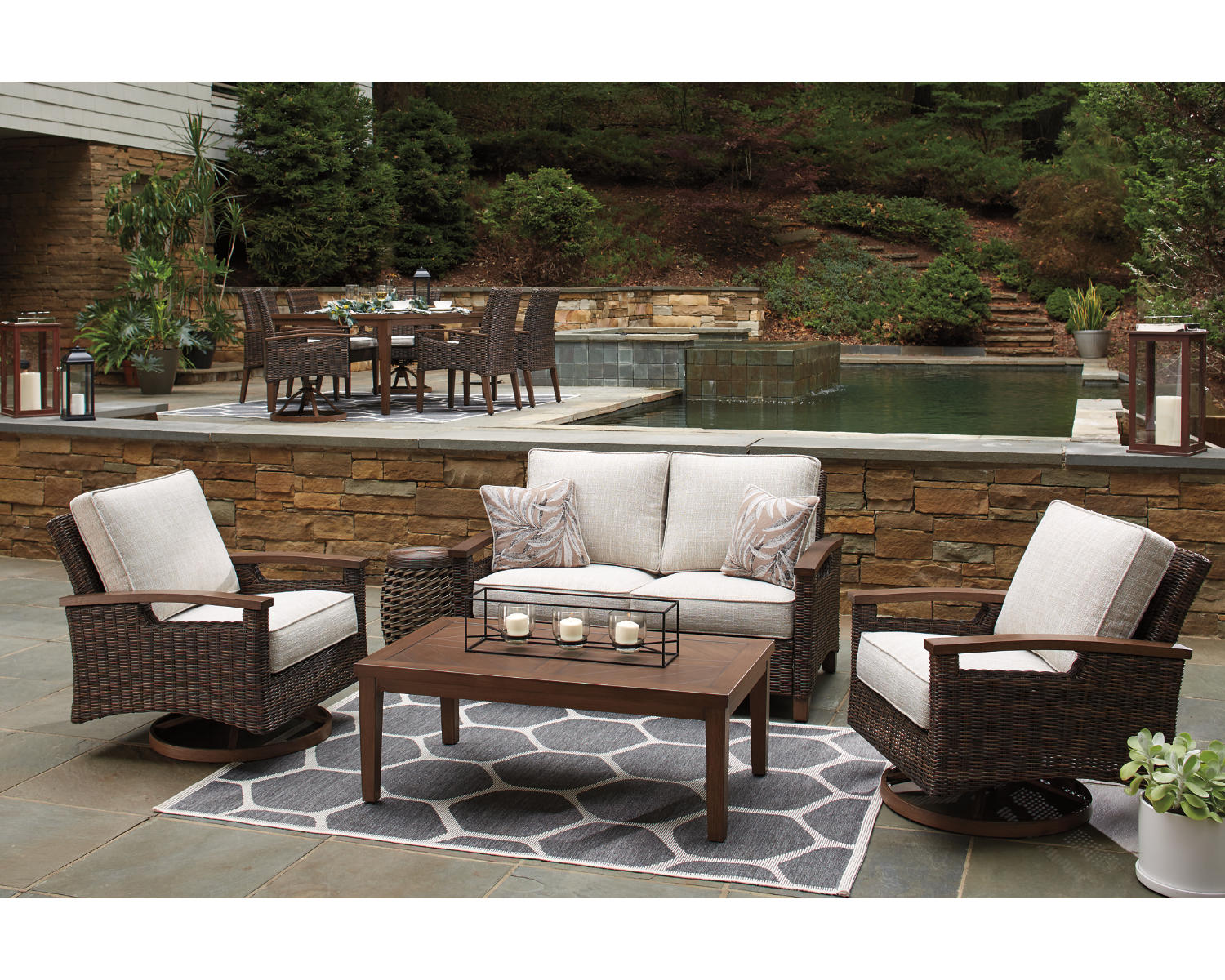 Paradise Trail Loveseat with Cushion