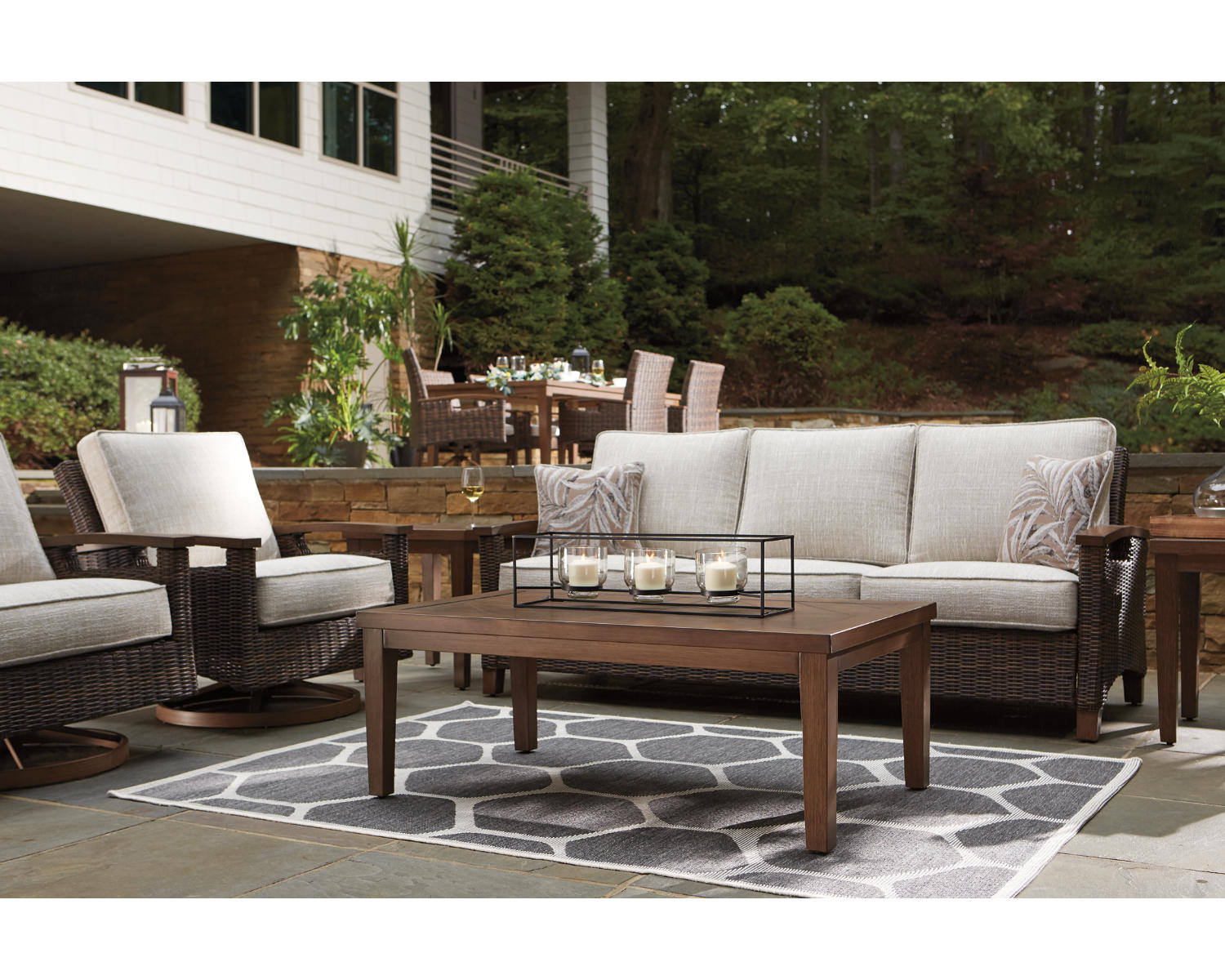 Paradise Trail Sofa with Cushion