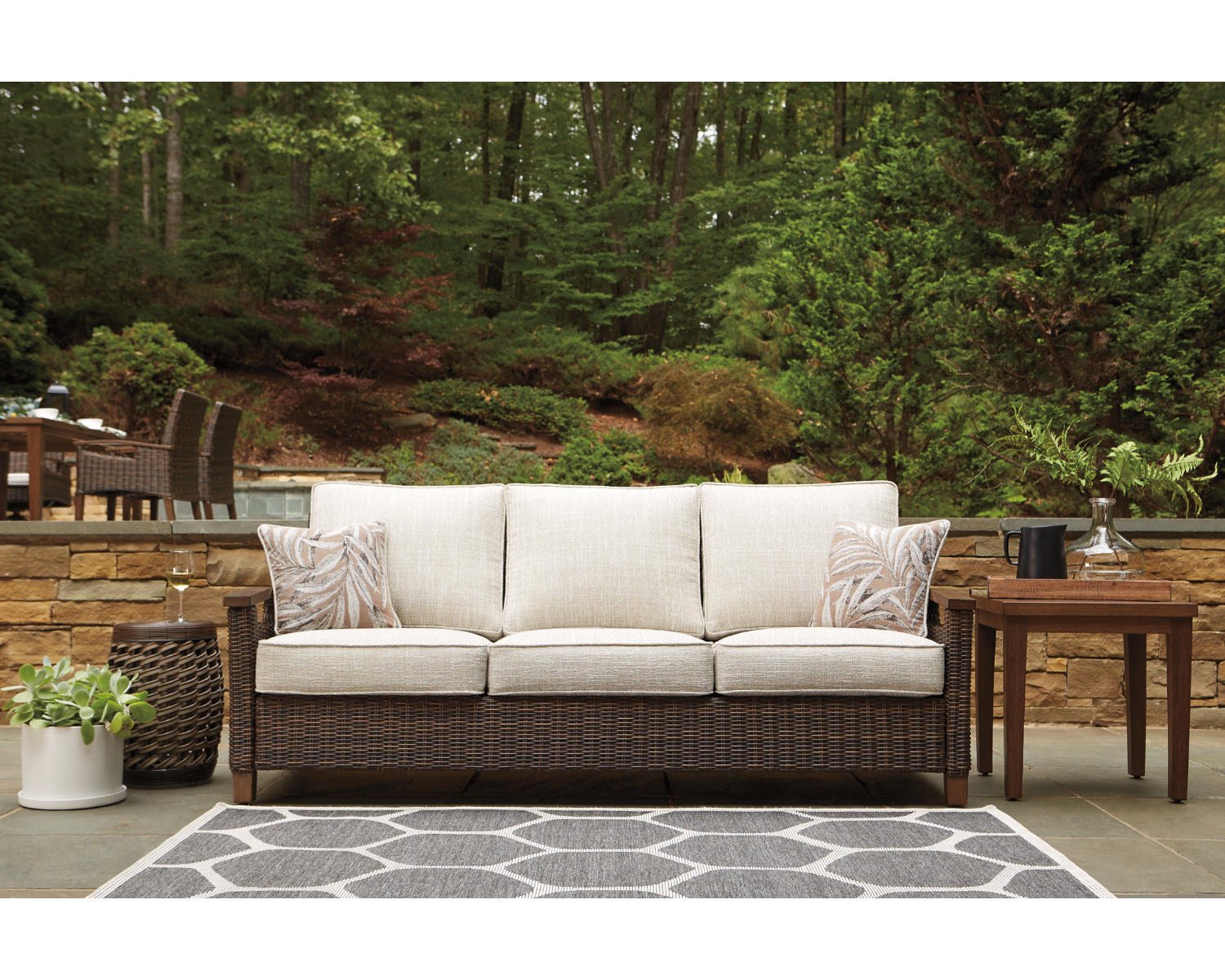 Paradise Trail Sofa with Cushion