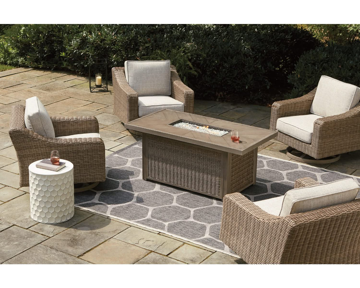 Mesa para fogata de exterior Beachcroft de 5 piezas con 4 sillas