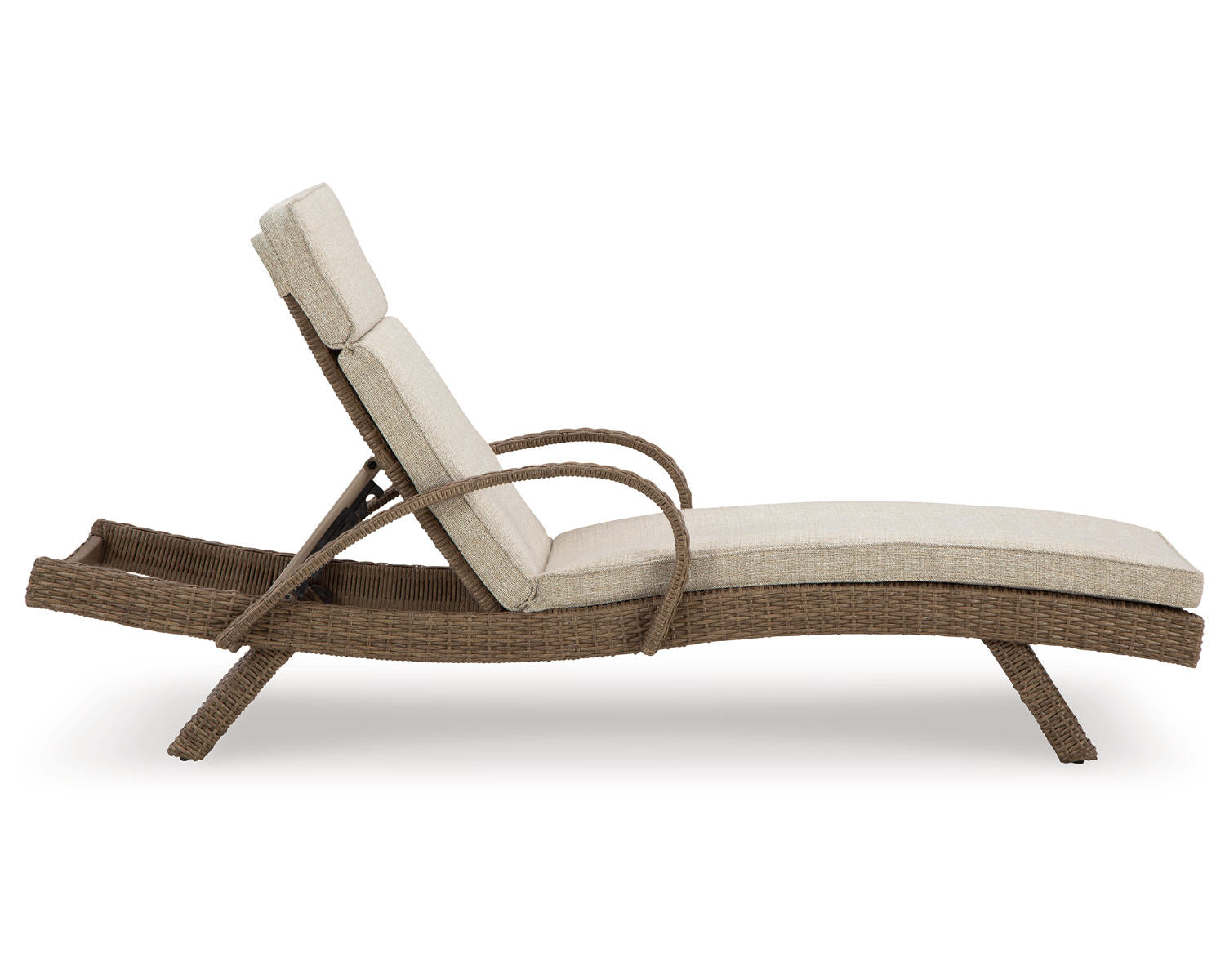 Beachcroft Outdoor Chaise Lounge with Cushion