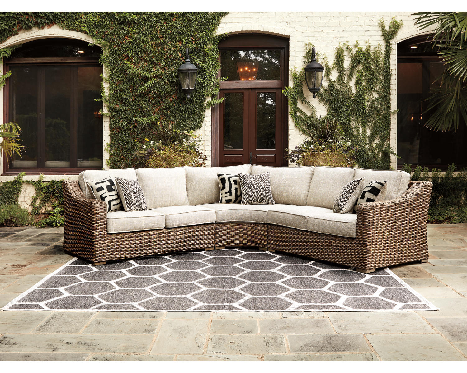 Beachcroft 3-Piece Outdoor Sectional with Coffee Table and 2 End Tables