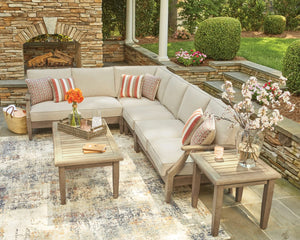 Seccional de exterior Clare View de 4 piezas