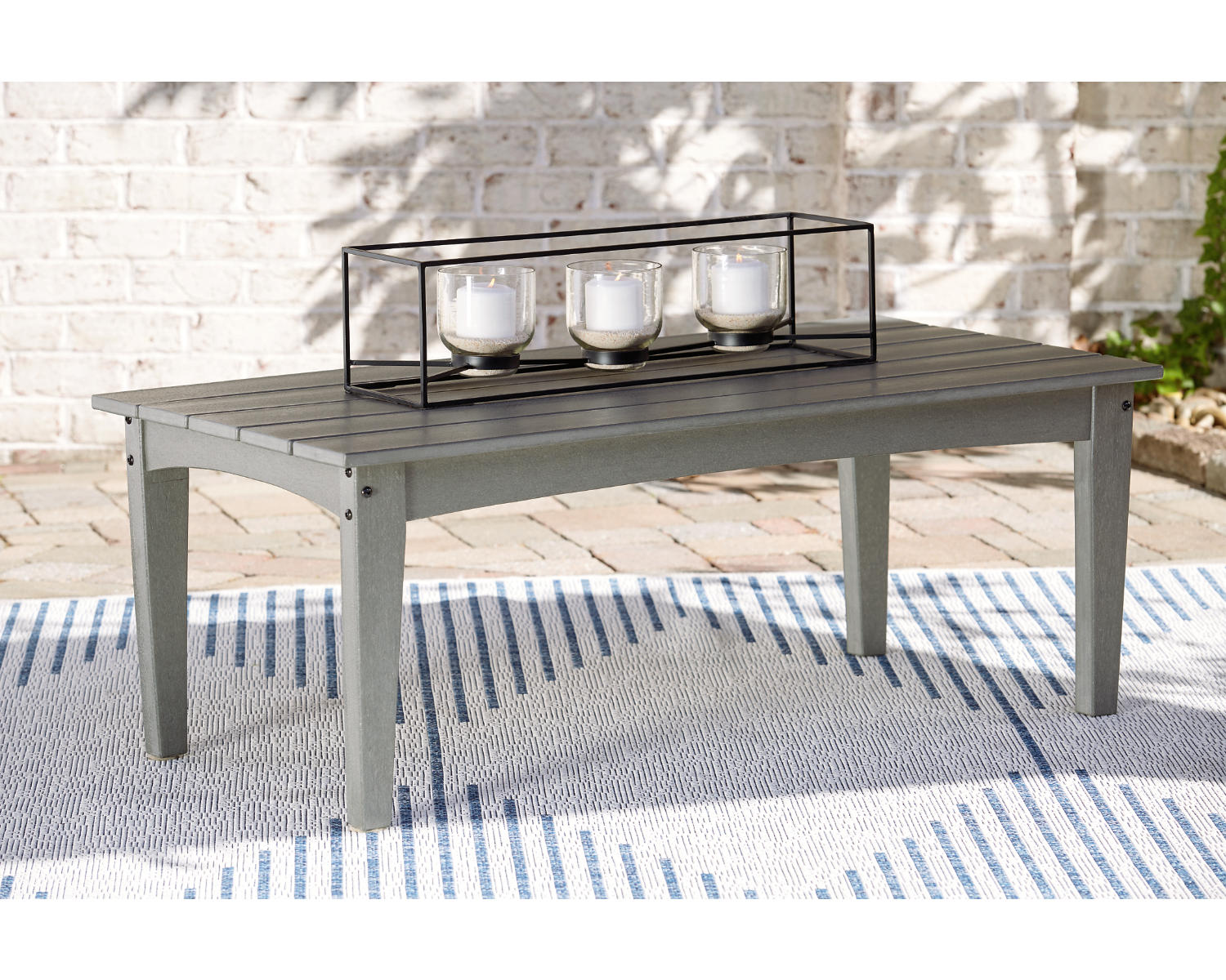 Visola Outdoor Coffee Table