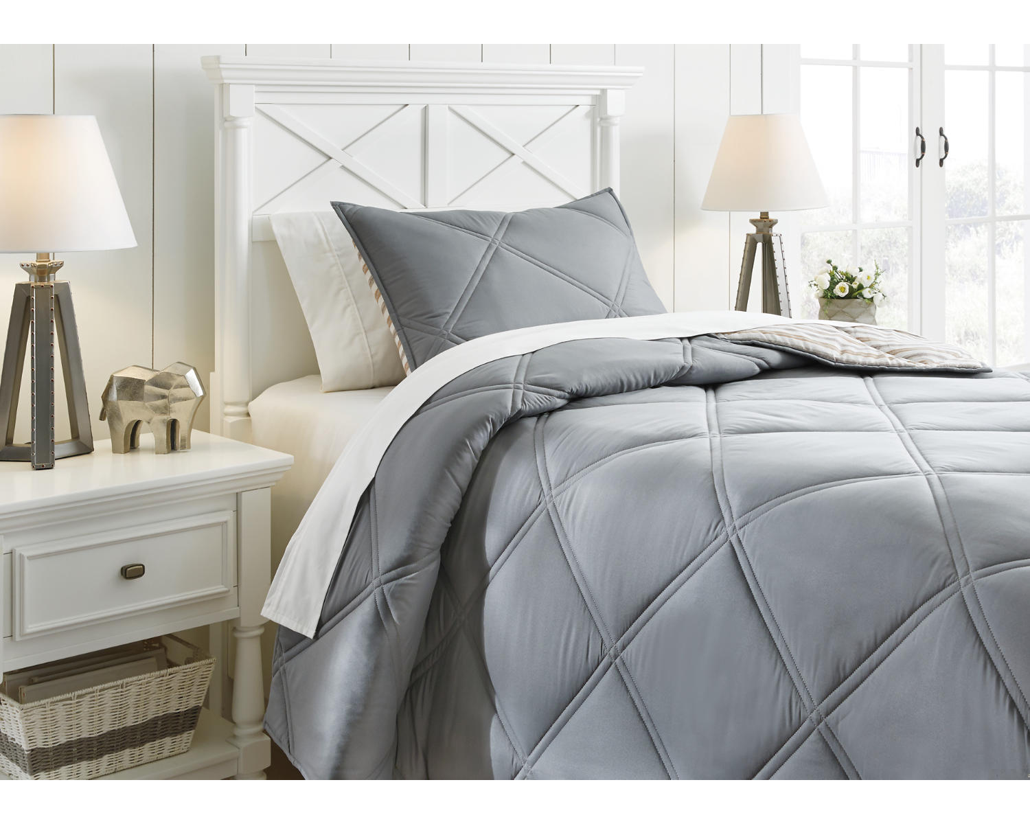 Rhey 2-Piece Twin Comforter Set