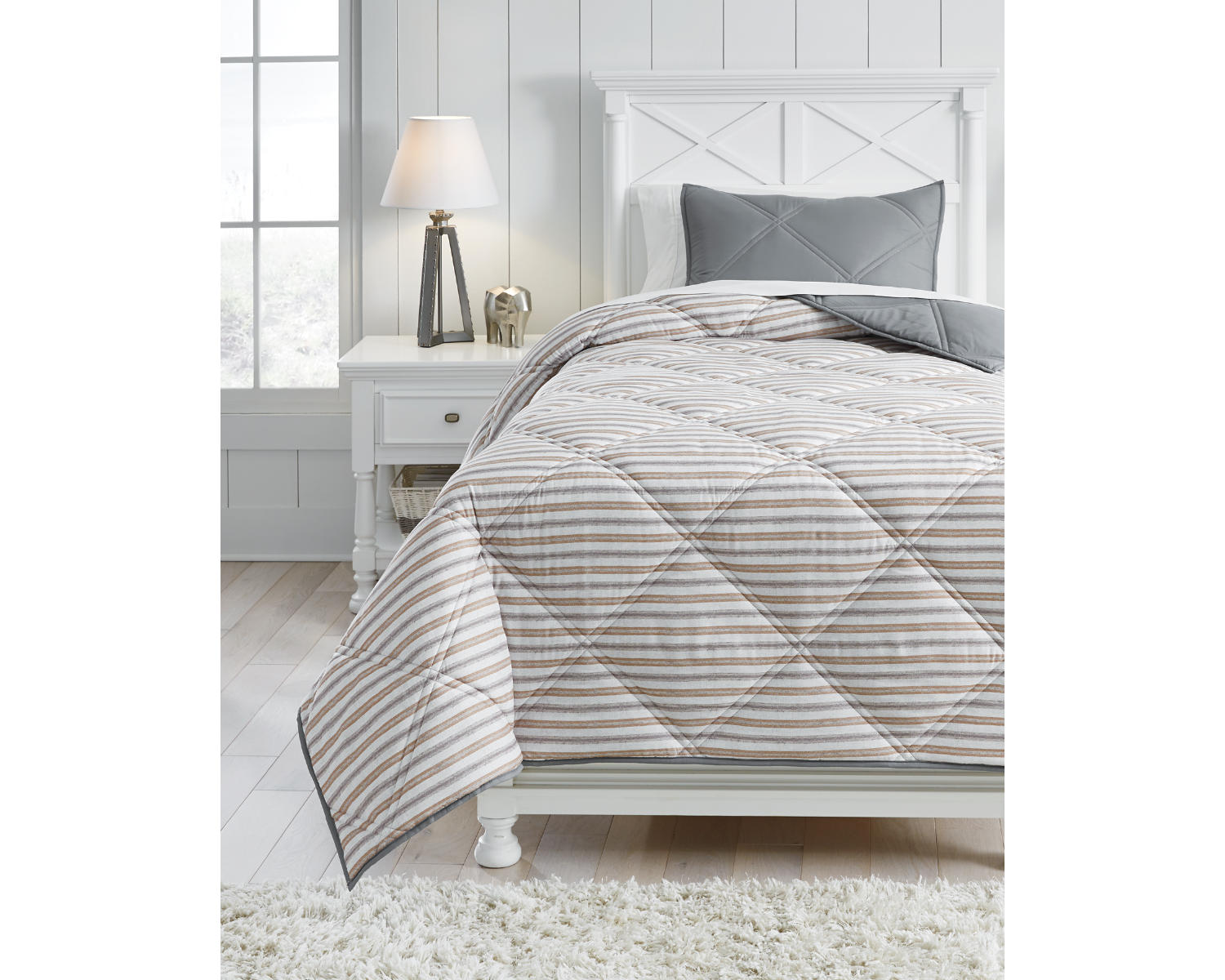 Rhey 2-Piece Twin Comforter Set