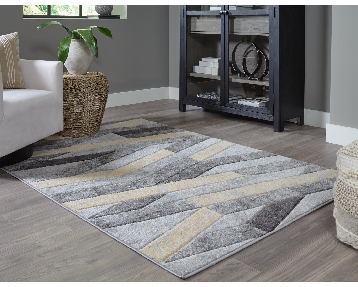 Wittson 5' x 7' Rug